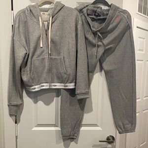 UGG Heather Gray Jogger/Lounge Set